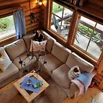 Finnisches Holzhaus By Interhome *
